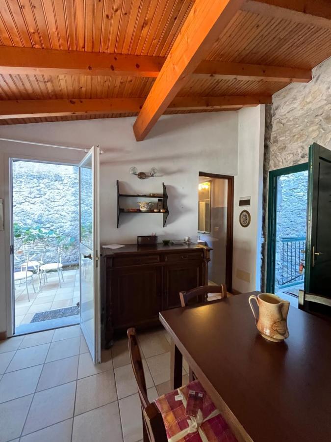 Villa Casa Victoria - Full Equipped Stone House Rocchetta Nervina Esterno foto