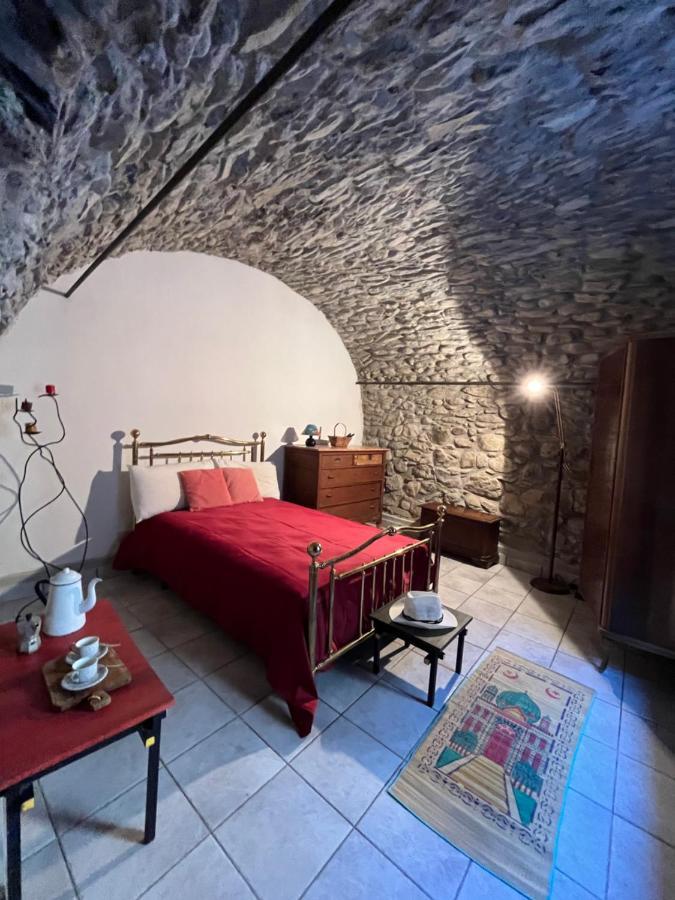 Villa Casa Victoria - Full Equipped Stone House Rocchetta Nervina Esterno foto